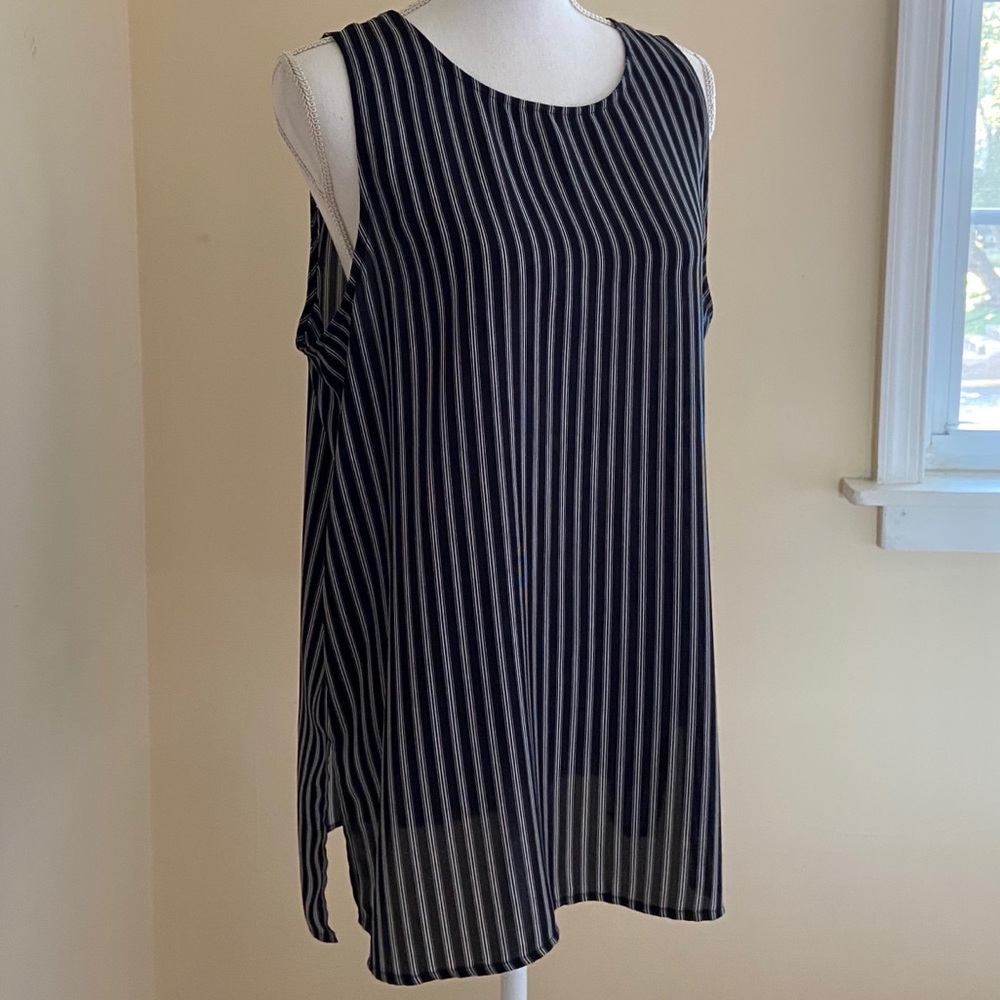 *SALE* Pinstripe Sleeveless Tunic Top